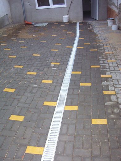 Zámkové dlažby